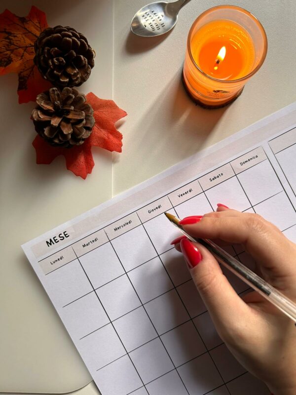 calendario mensile non datato con to do list in formato digitale e da stampare