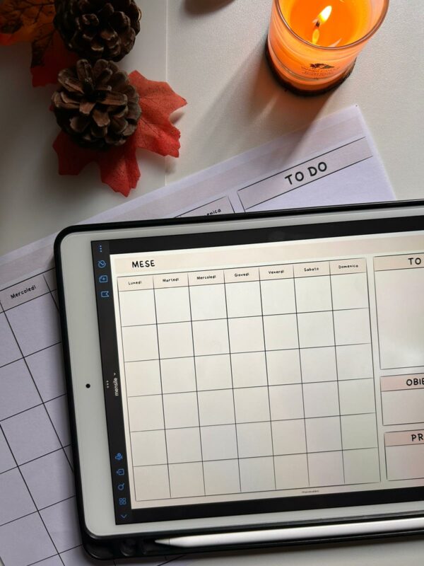 calendario mensile non datato con to do list in formato digitale e da stampare