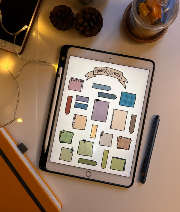 Set di adesivi gratuito da utilizzare in agende bullet journal e taccuini goodnotes